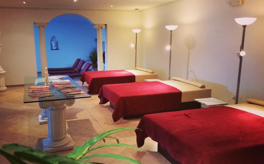 Alpentirolis Hotel Ngoại thất bức ảnh