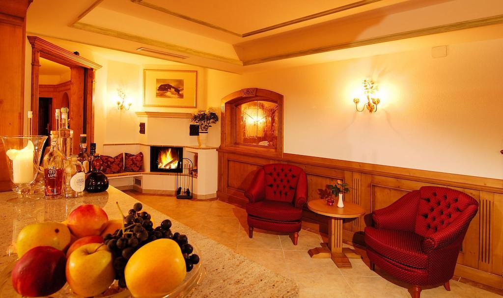 Alpentirolis Hotel Ngoại thất bức ảnh